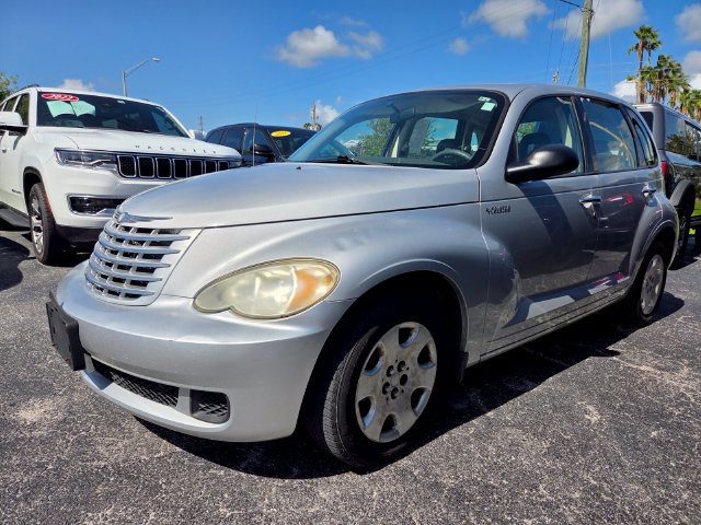 Used 2006 Chrysler PT Cruiser FWD image 3