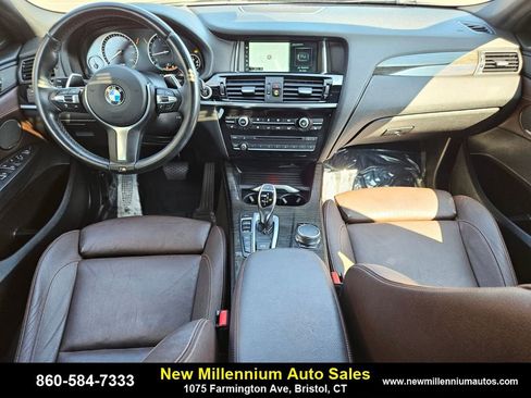 Used 2018 BMW X4 M40i w/ Premium Package image 13