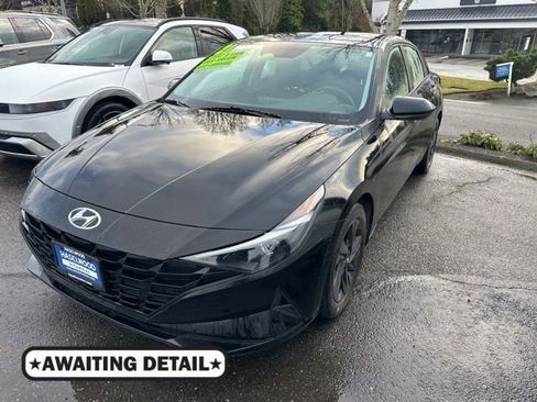 Used 2021 Hyundai Elantra SEL image 1