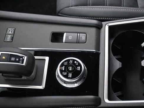 New 2026 Nissan Rogue SL AWD/4WD image 14