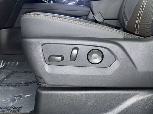 New 2026 Chevrolet Suburban High Country image 30