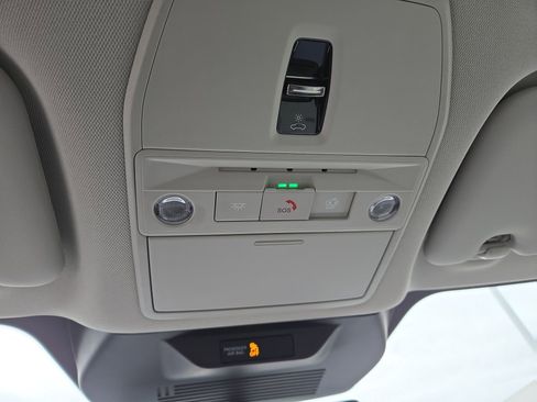 New 2026 Nissan Leaf Platinum+ image 26