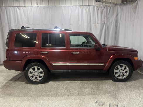 Used 2008 Jeep Commander Overland AWD/4WD image 5