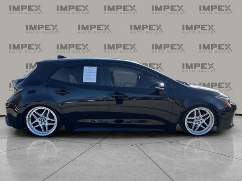 Used 2021 Toyota Corolla XSE image 6