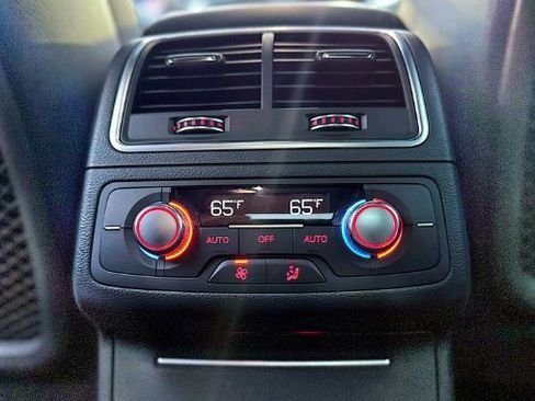 Used 2017 Audi S7 Prestige w/ S7 Sport Package image 29