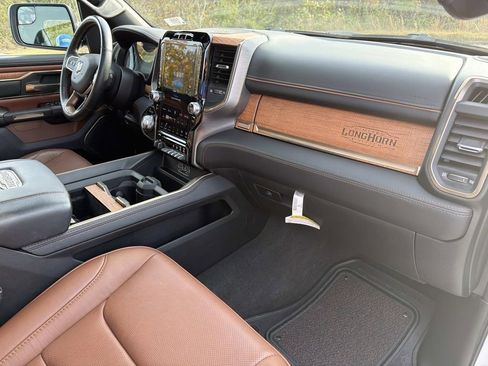 Used 2023 RAM 1500 Limited w/ Body Color Bumper Group image 23