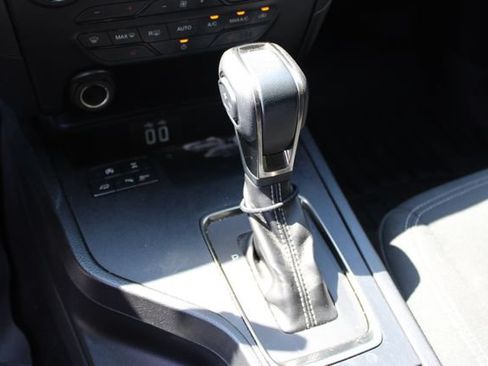 Used 2019 Ford Ranger XLT w/ Equipment Group 302A Luxury RWD image 8