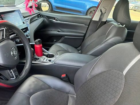 Used 2023 Toyota Camry XSE w/ Navigation Package FWD image 4