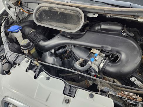 Used 2019 Ford Transit 350 XLT image 17