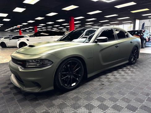 Used 2020 Dodge Charger R/T w/ Plus Group image 8