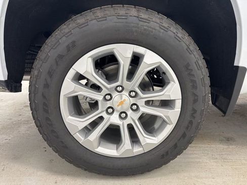 New 2026 Chevrolet Silverado 1500 LTZ w/ Technology Package image 38