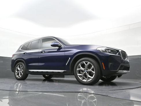 Used 2023 BMW X3 xDrive30i w/ Premium Package AWD/4WD image 21