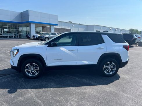 Used 2025 GMC Terrain Elevation FWD image 4