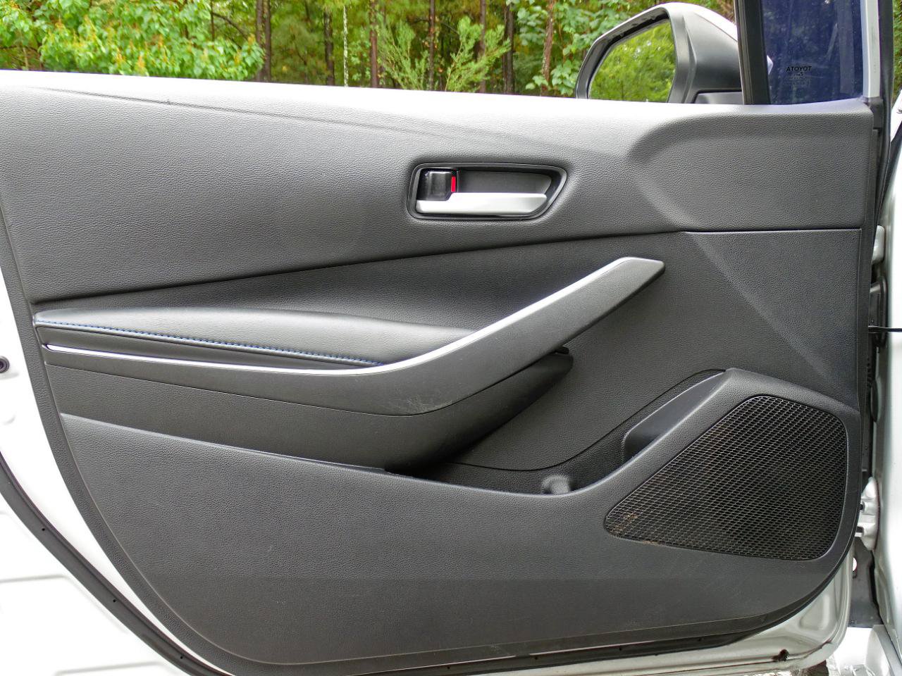 Used 2021 Toyota Corolla SE FWD image 18