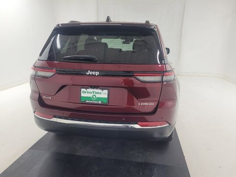 Used 2023 Jeep Grand Cherokee Laredo X AWD/4WD image 7