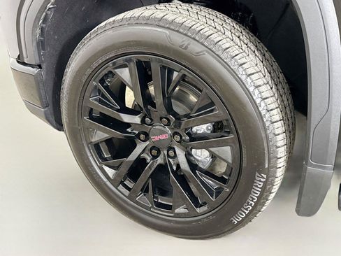 Used 2026 GMC Sierra 1500 Denali w/ Denali Reserve Package AWD/4WD image 34