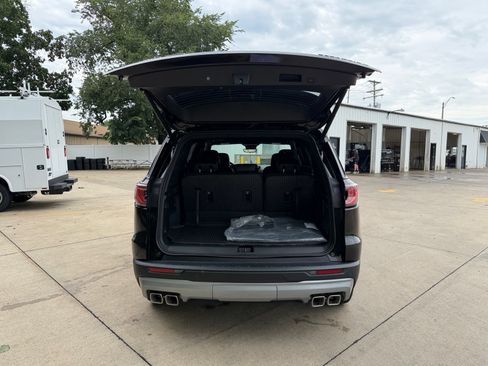 New 2027 GMC Acadia Elevation w/ Elevation Premium Package AWD/4WD image 36