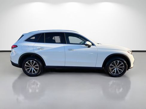 Used 2024 Mercedes-Benz GLC 300 w/ Winter Package image 6