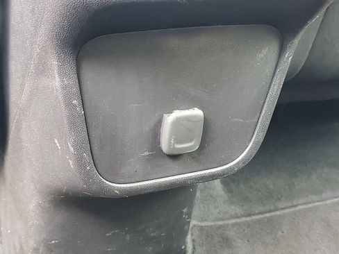 Used 2018 Chevrolet Equinox LT AWD/4WD image 27