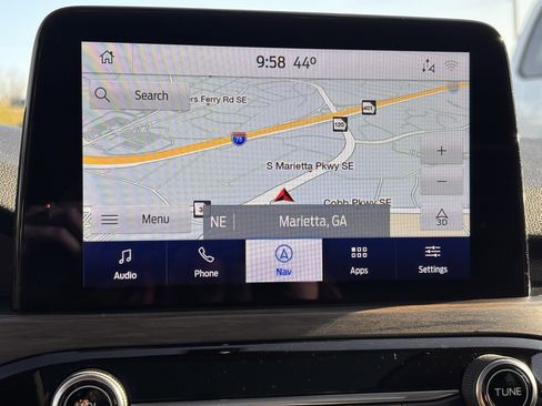 Used 2020 Ford Escape Titanium image 30