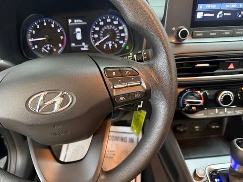 Used 2023 Hyundai Kona SE w/ Cargo Package AWD/4WD image 26
