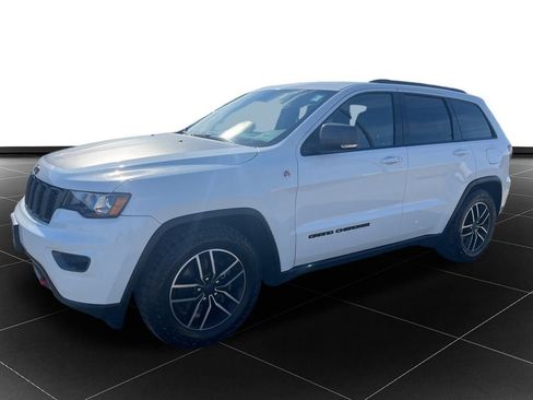 Used 2020 Jeep Grand Cherokee Trailhawk image 5