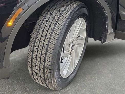 Certified 2023 Lincoln Corsair FWD image 28