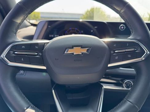 New 2025 Chevrolet Equinox LT w/ Safety and Technology Package image 66