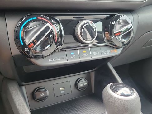 Certified 2023 Hyundai Kona SEL FWD image 18
