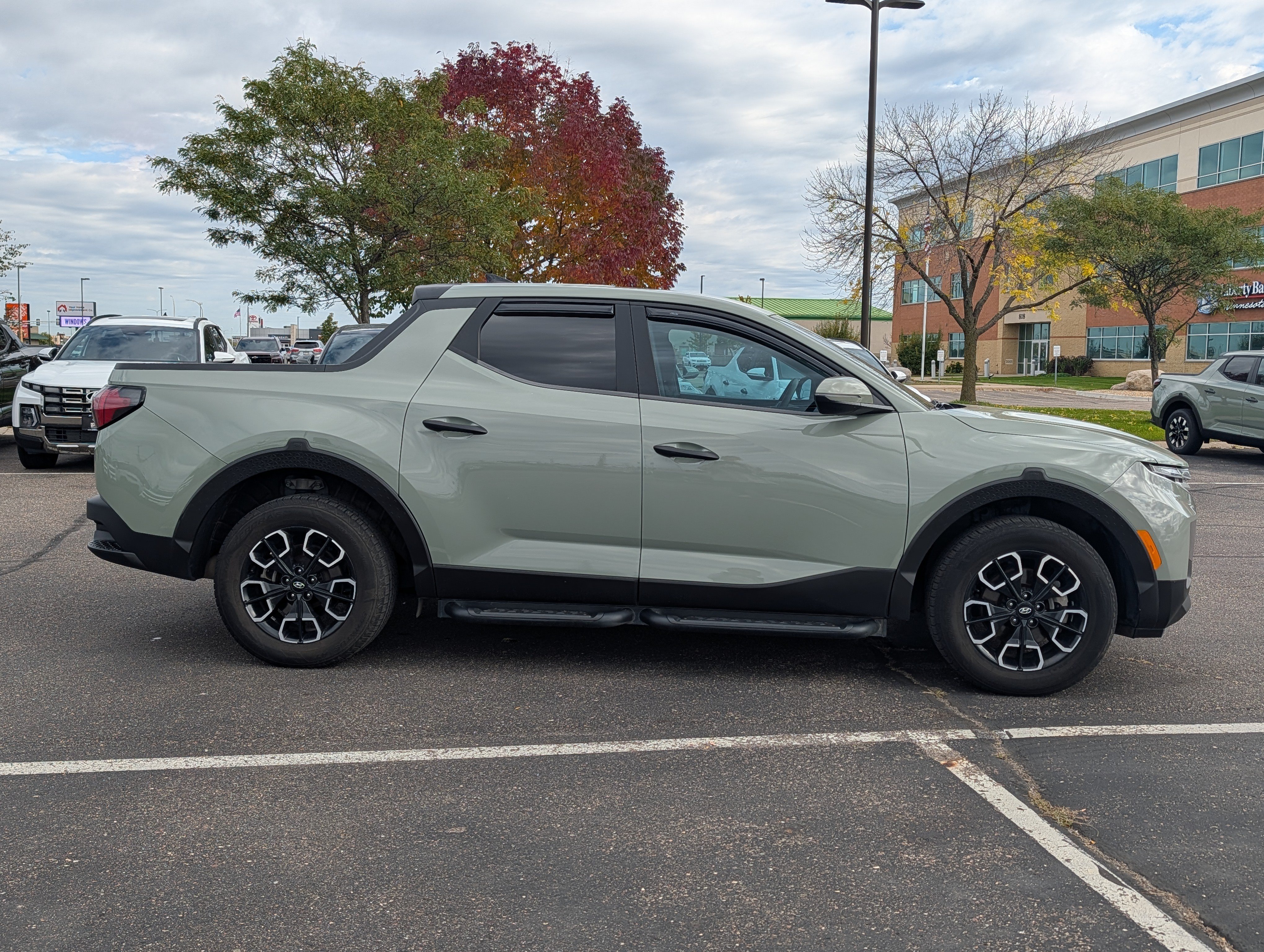 Used 2022 Hyundai Santa Cruz SEL AWD/4WD image 6