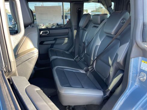 New 2025 Ford Bronco Outer Banks image 18