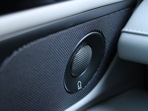 New 2026 Lincoln Nautilus Reserve image 7