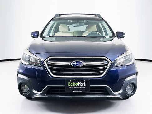 Used 2018 Subaru Outback 2.5i Premium image 2