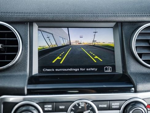 Used 2015 Land Rover LR4 HSE image 69