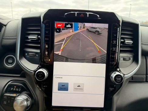 Used 2024 RAM 2500 Laramie w/ Night Edition image 24