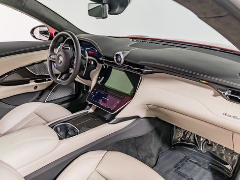 New 2024 Maserati GranTurismo Trofeo image 18