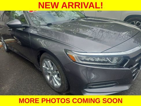 Used 2018 Honda Accord LX image 2