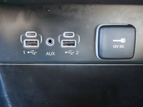 Used 2023 Jeep Grand Cherokee Limited image 21