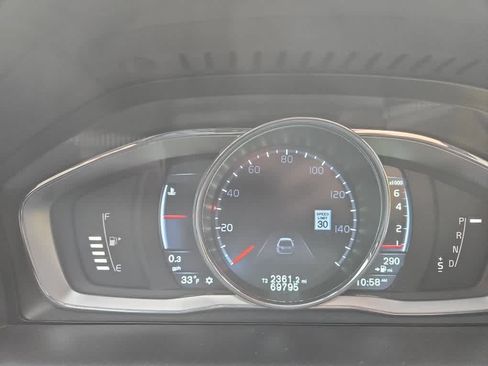 Used 2016 Volvo XC60 T6 Platinum w/ Inscription Package image 12