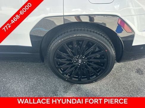 Used 2024 Hyundai Santa Fe Calligraphy FWD image 11