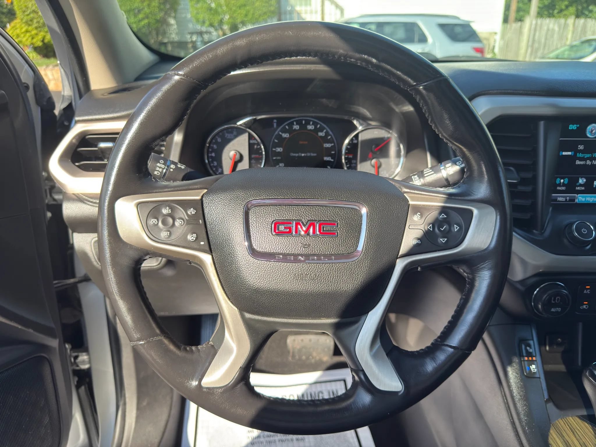 Used 2019 GMC Acadia Denali AWD/4WD image 26