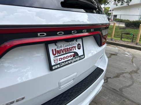 Certified 2023 Dodge Durango GT image 17