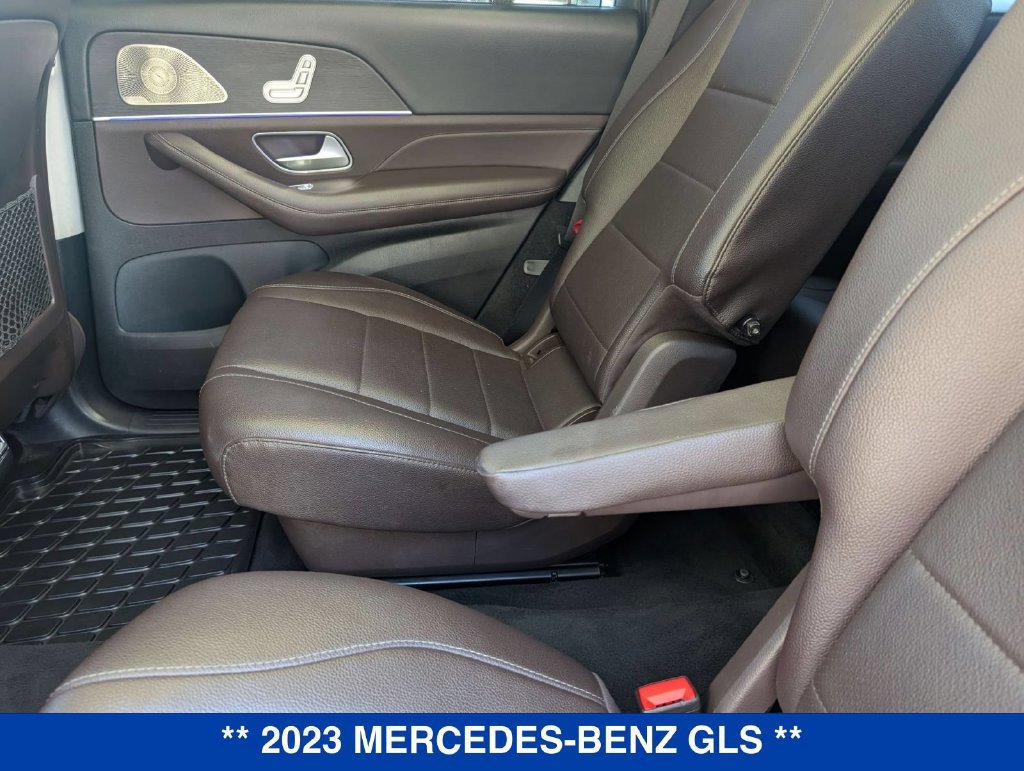 Used 2023 Mercedes-Benz GLS 450 4MATIC image 18