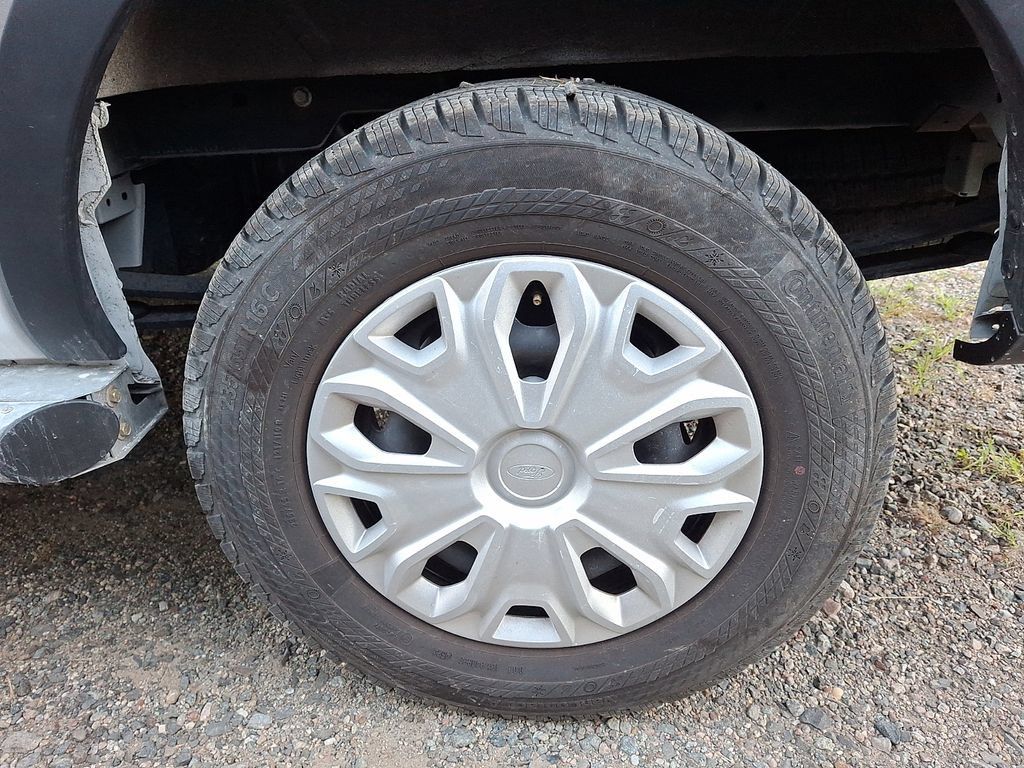 Used 2025 Ford Transit 250 Low Roof w/ Exterior Upgrade Package RWD image 34
