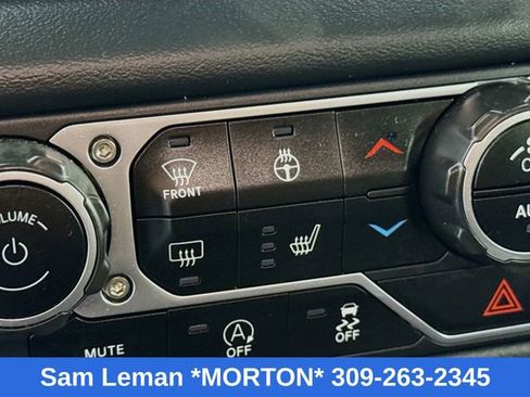 Used 2024 Jeep Wrangler Rubicon image 18