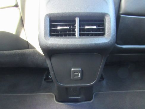 Used 2018 GMC Terrain SLT w/ Preferred Package image 23