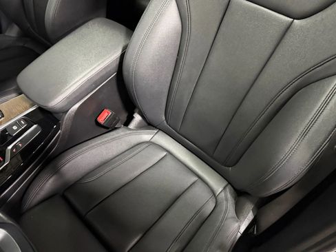 Used 2019 BMW X3 xDrive30i w/ Convenience Package image 18