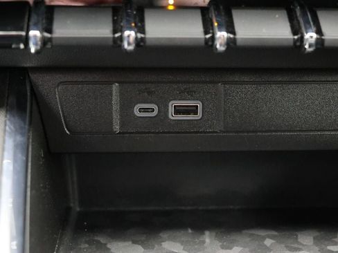 Used 2024 GMC Canyon Elevation w/ Trailering Package image 33