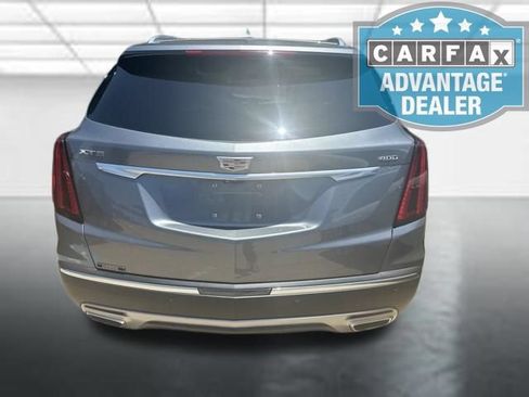 Used 2022 Cadillac XT5 Premium Luxury w/ Technology Package FWD image 5