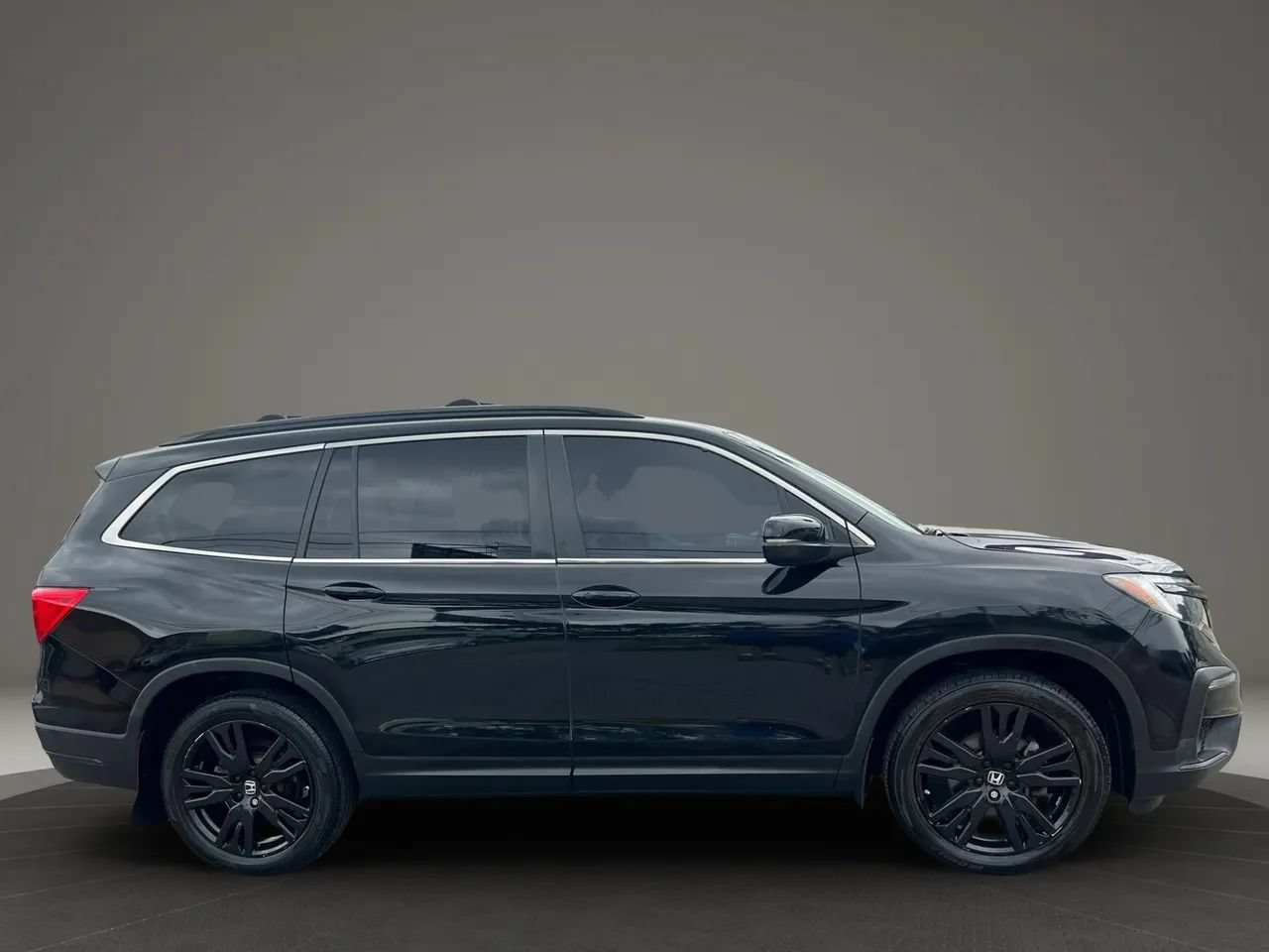 Used 2021 Honda Pilot Special Edition image 4